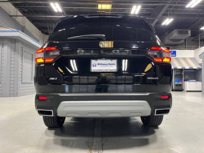 2025 Honda Pilot Touring