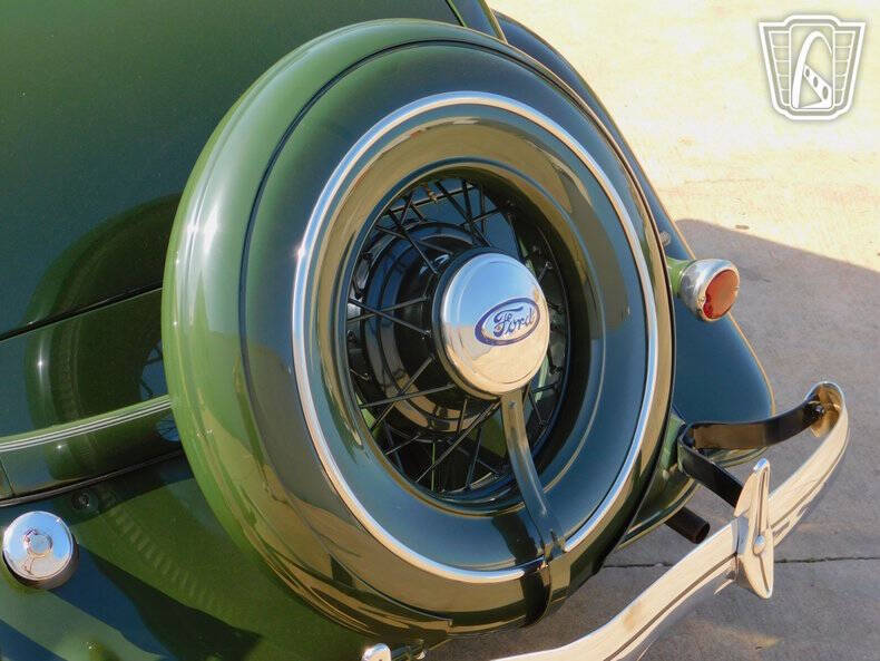 1934 Ford Roadster