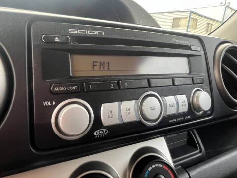 2008 Scion xB