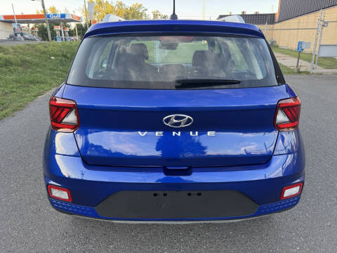 2024 Hyundai Venue SEL