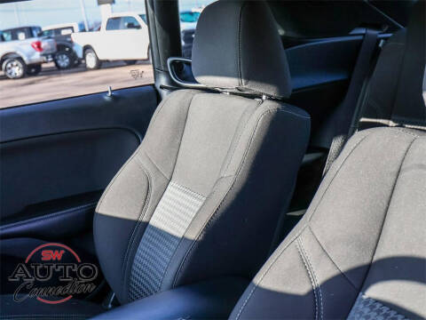 2021 Dodge Challenger SXT