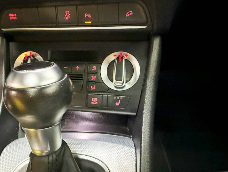 2015 Audi Q3 2.0T quattro Prestige