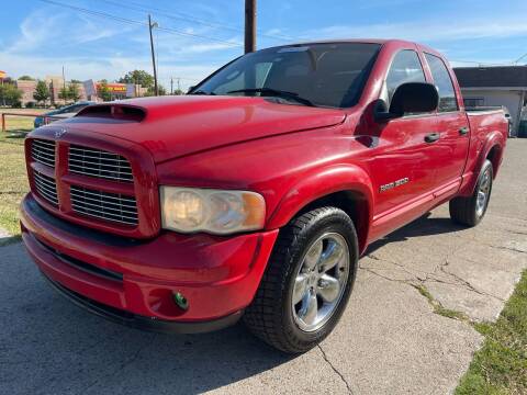2004 Dodge Ram Pickup 1500 for sale at Texas Select Autos LLC in Mckinney TX