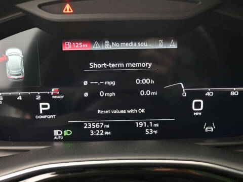 2022 Audi Q8 quattro Premium Plus 55 TFSI