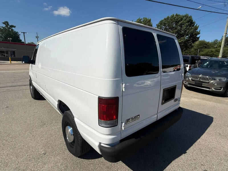 2006 Ford E-Series E-350 SD
