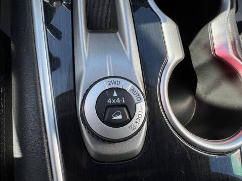 2017 Nissan Pathfinder S