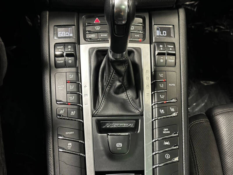 2018 Porsche Macan S