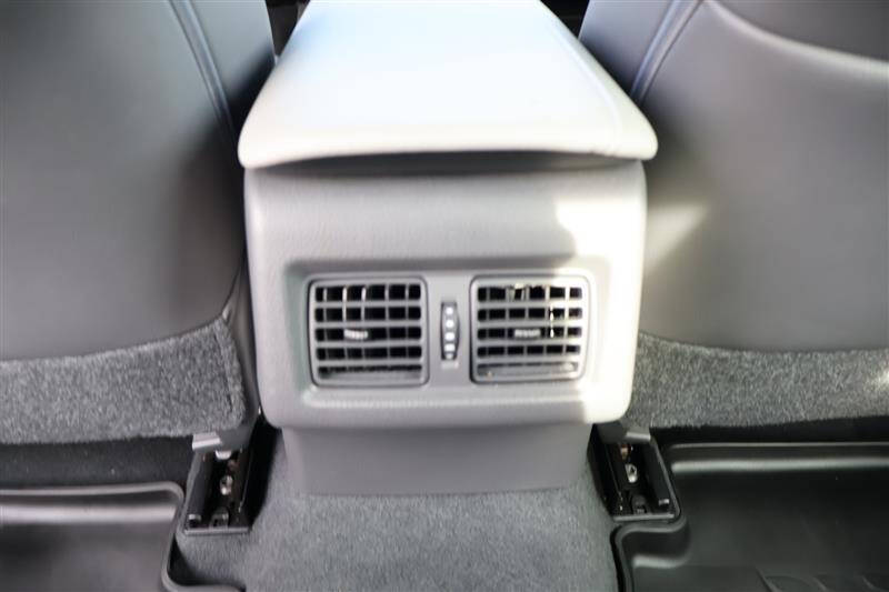 2018 Toyota Camry Hybrid