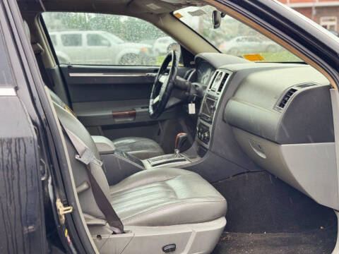 2005 Chrysler 300 C