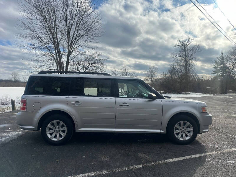 2011 Ford Flex SE