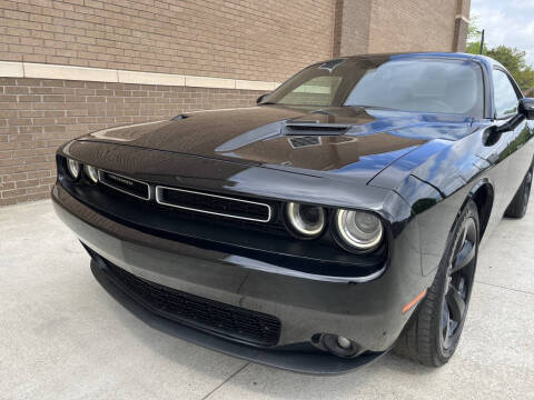 2018 Dodge Challenger SXT Plus