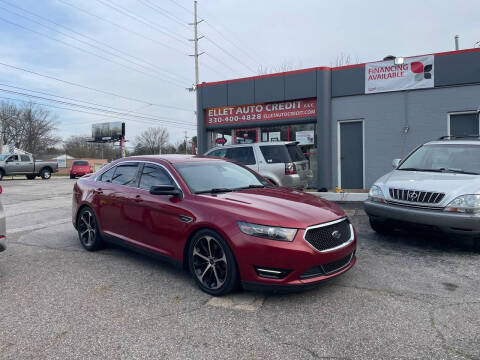 2014 Ford Taurus SHO