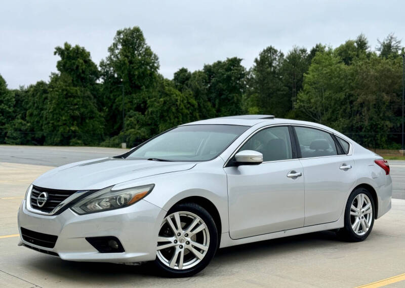 2016 Nissan Altima 3.5 SL's photo