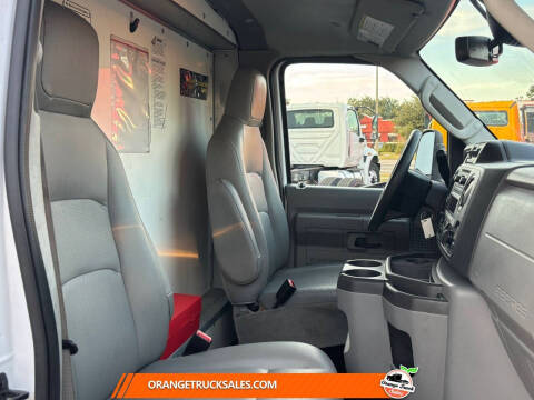 2022 Ford E-Series E-350 SD