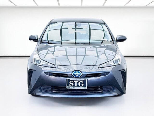 2022 Toyota Prius LE