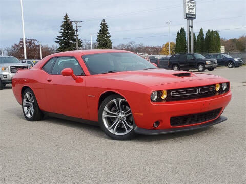 2020 Dodge Challenger for sale at Betten Pre-owned Twin Lake in Twin Lake MI