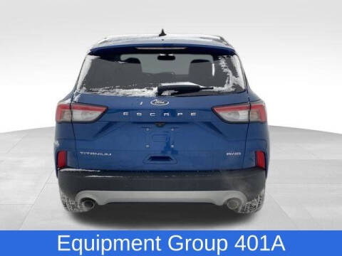 2022 Ford Escape Titanium
