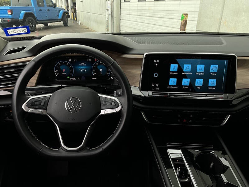 2025 Volkswagen Atlas SE 4Motion