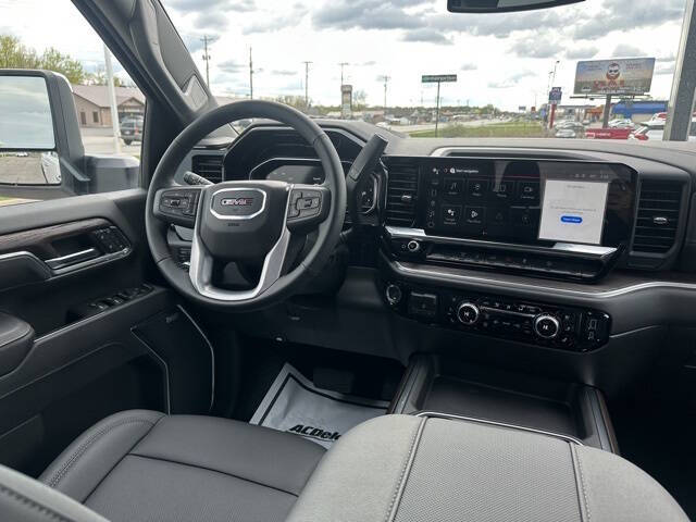 2025 GMC Sierra 2500HD