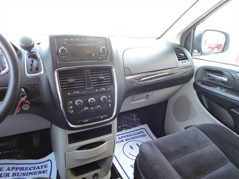 2014 Dodge Grand Caravan SE