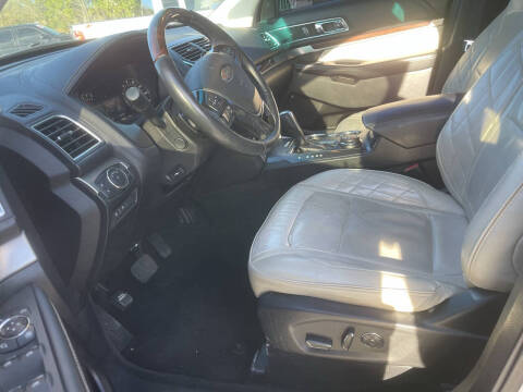 2016 Ford Explorer Platinum