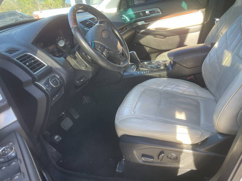 2016 Ford Explorer Platinum