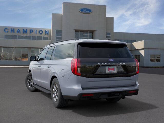 2027 Ford Expedition MAX Active