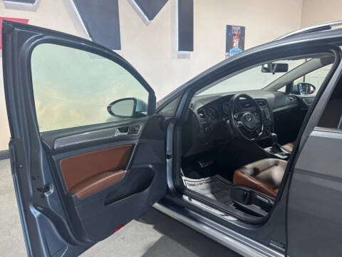 2017 Volkswagen Golf Alltrack