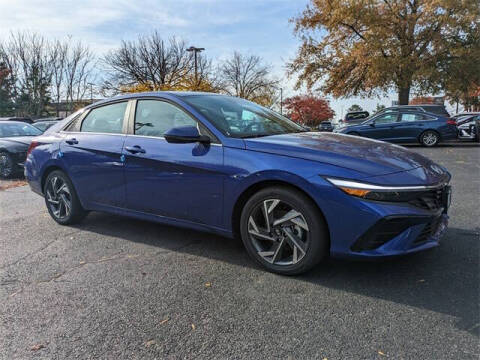 2025 Hyundai Elantra Hybrid Limited