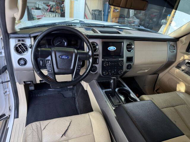 2017 Ford Expedition EL XLT