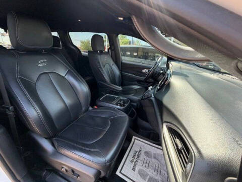 2020 Chrysler Pacifica Touring L Plus
