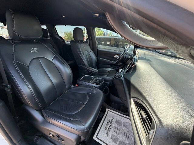 2020 Chrysler Pacifica Touring L Plus