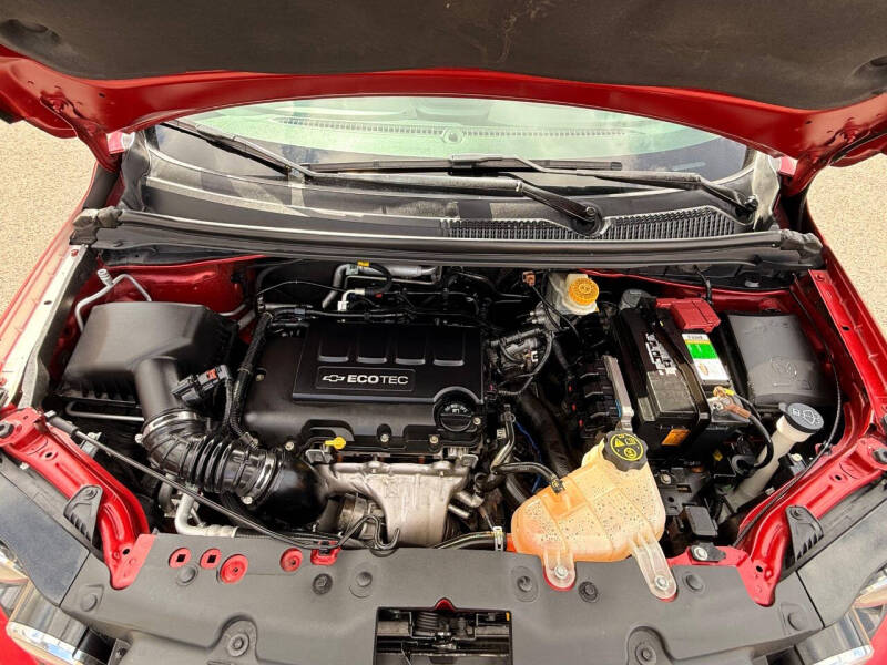 2013 Chevrolet Sonic LT Auto