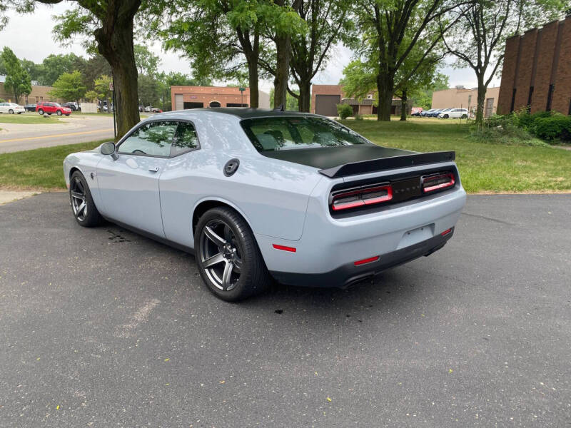 2022 Dodge Challenger