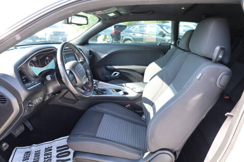 2022 Dodge Challenger SXT