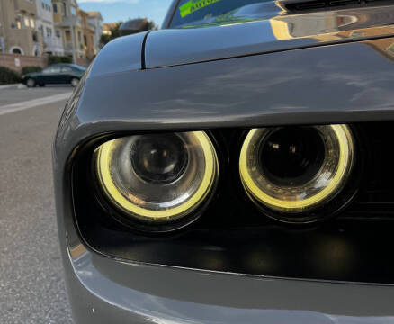 2018 Dodge Challenger SXT Plus