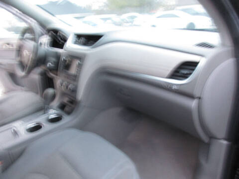 2016 Chevrolet Traverse LS