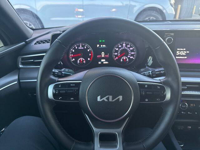 2022 Kia K5