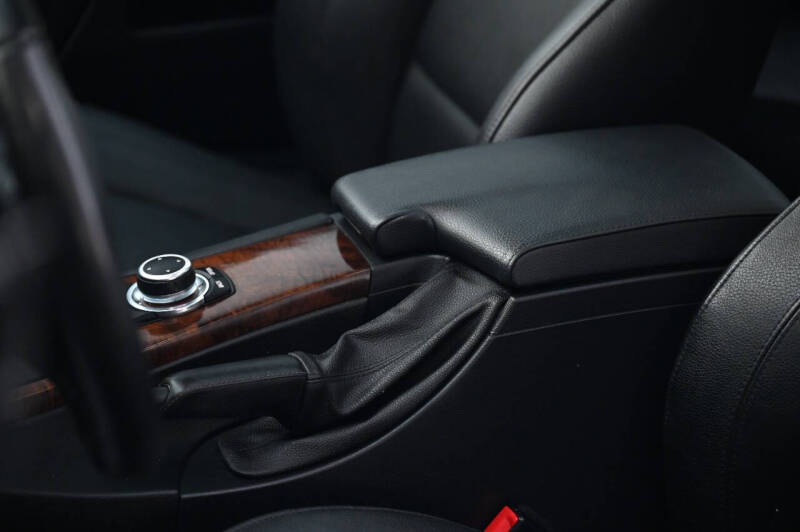 2011 BMW 3 Series 335i xDrive