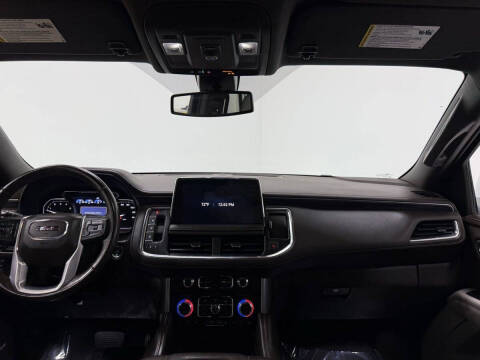 2021 GMC Yukon XL SLT