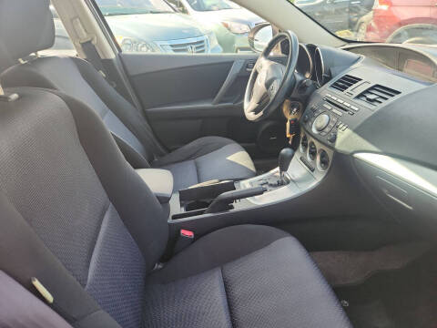 2010 Mazda MAZDA3 i Touring