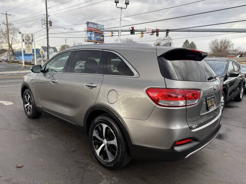 2018 Kia Sorento EX V6