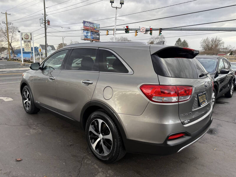 2018 Kia Sorento EX V6