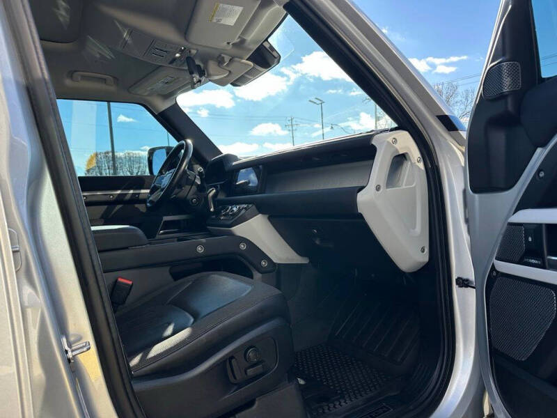 2020 Land Rover Defender 110 HSE