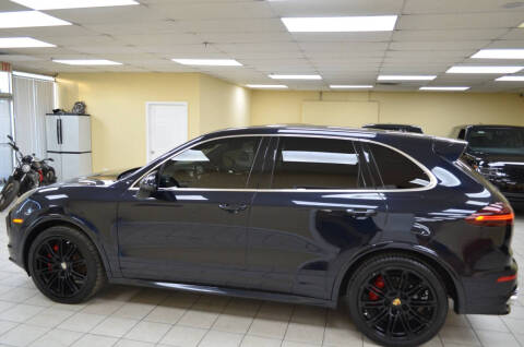 2016 Porsche Cayenne GTS