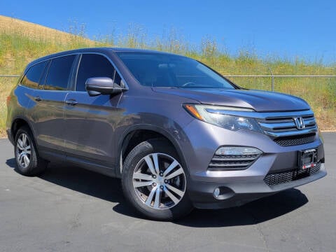 2017 Honda Pilot for sale at Planet Cars in Fairfield CA