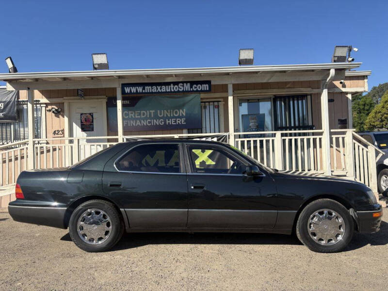 1995 Lexus LS 400