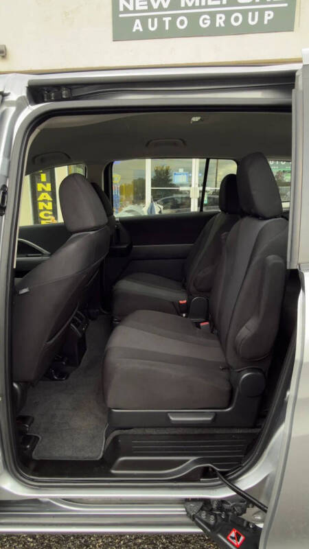 2014 Mazda MAZDA5 Sport