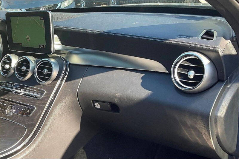 2016 Mercedes-Benz C-Class