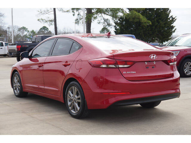 2018 Hyundai Elantra